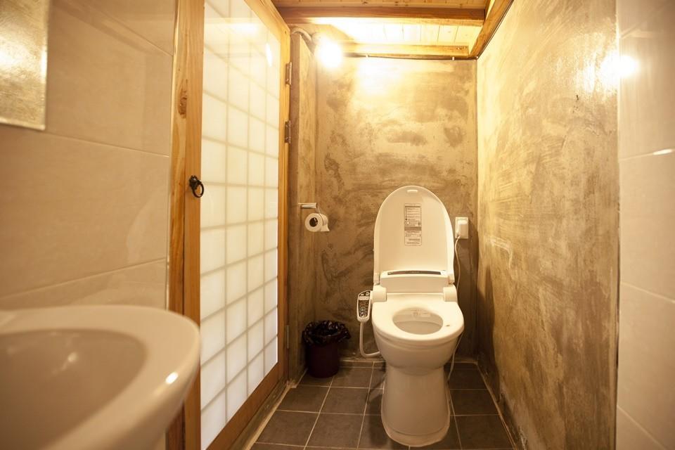 Ohnewwall Guesthouse Jeonju Extérieur photo