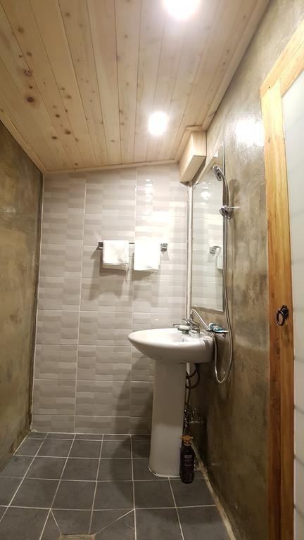 Ohnewwall Guesthouse Jeonju Extérieur photo