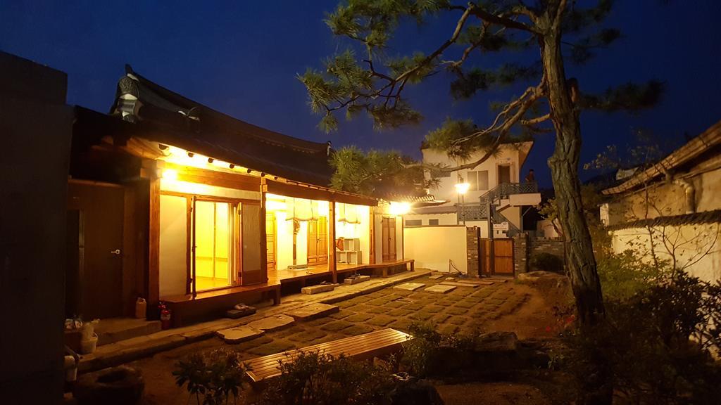 Ohnewwall Guesthouse Jeonju Extérieur photo