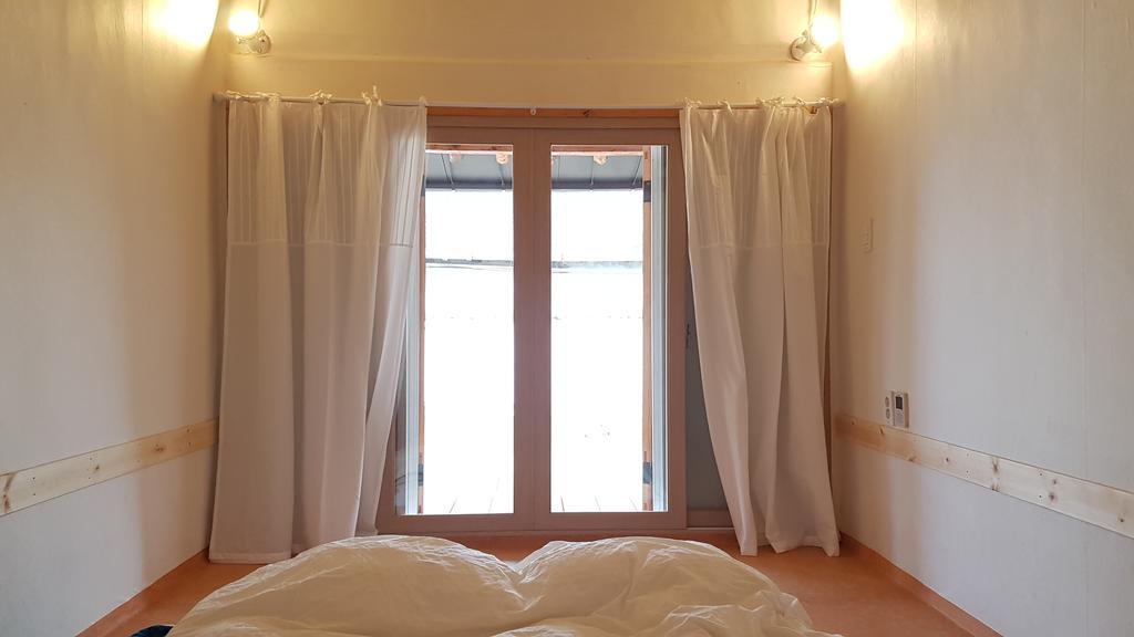 Ohnewwall Guesthouse Jeonju Extérieur photo