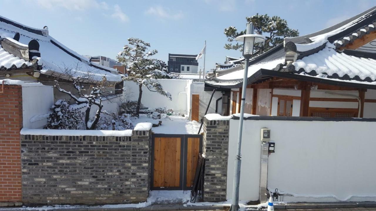 Ohnewwall Guesthouse Jeonju Extérieur photo